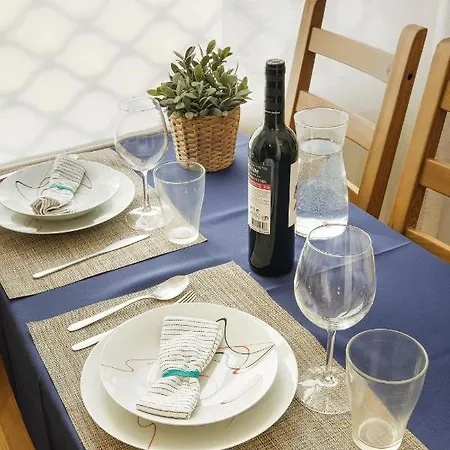 Host Wise - Lovely Bright Duplex - Prime Location Lisboa