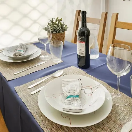 Apartmán Host Wise - Lovely Bright Duplex - Prime Location *